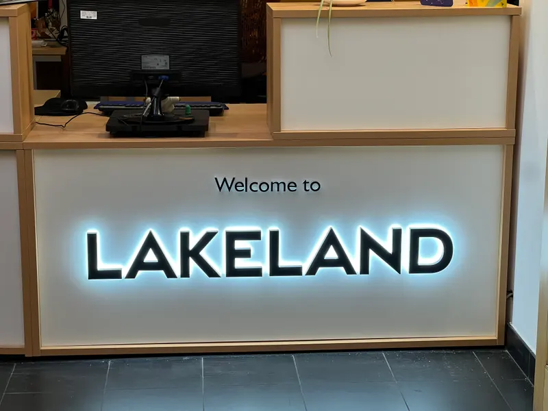 Built-up letters with acrylic backing and LEDs