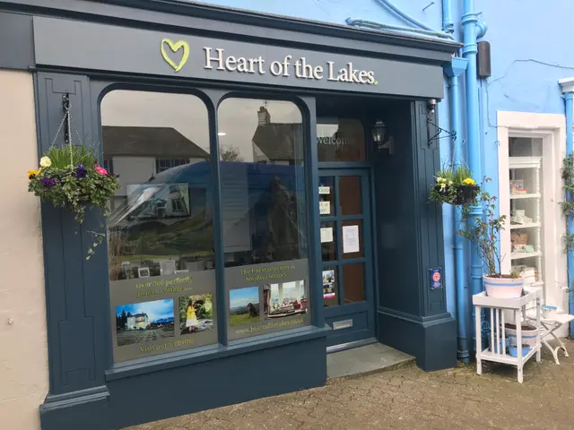 Fascia and window graphics