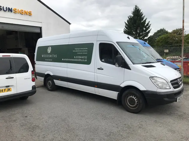 Van graphics