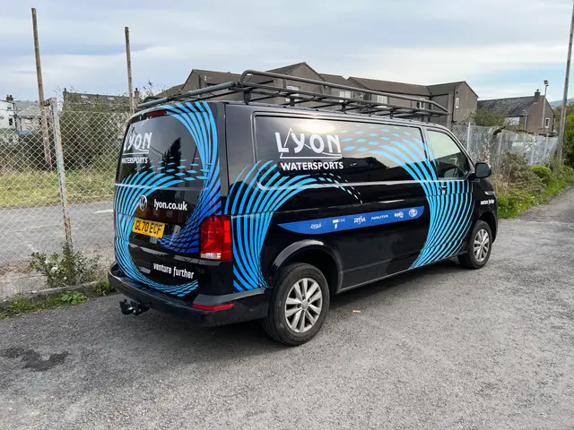 Vehicle graphics