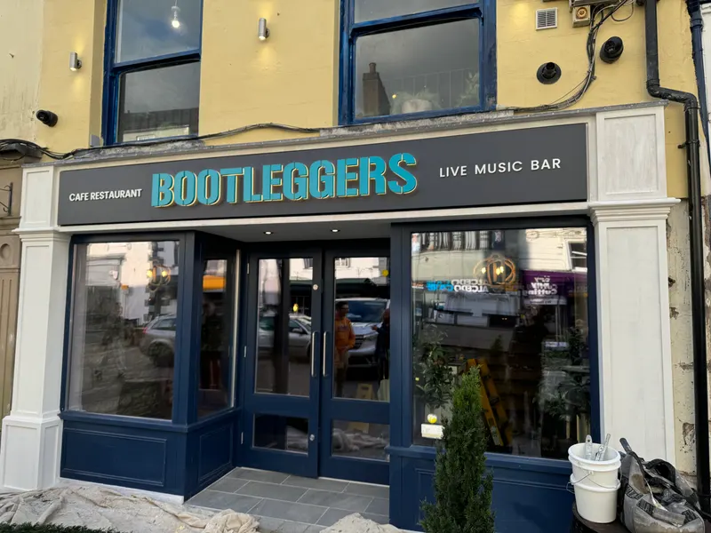Sun Signs finished shopfront install